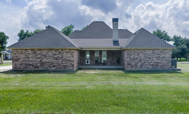 4001 Briarwood Road, Lake Charles, LA 70605
