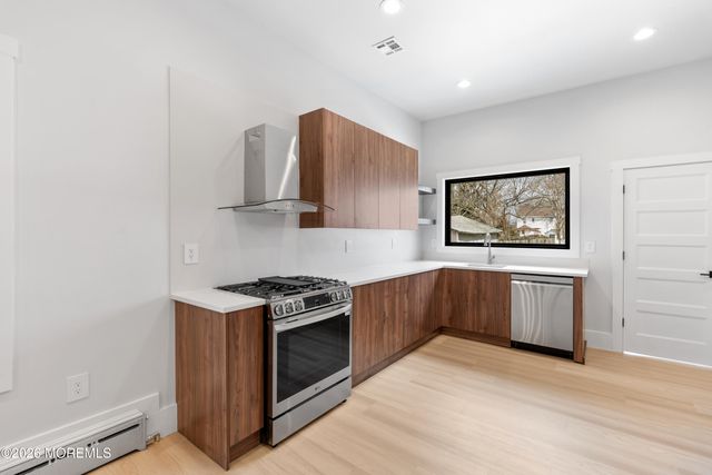 15 Eastwood Avenue, Long Branch, NJ 07740