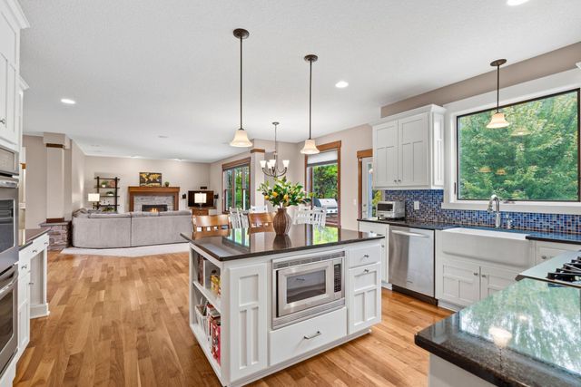 17550 73rd Avenue N, Maple Grove, MN 55311