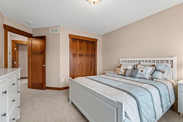 17550 73rd Avenue N, Maple Grove, MN 55311