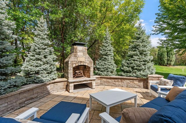 17550 73rd Avenue N, Maple Grove, MN 55311