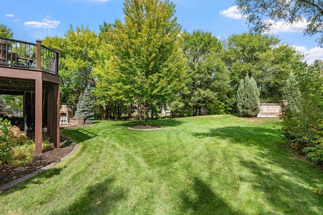 17550 73rd Avenue N, Maple Grove, MN 55311