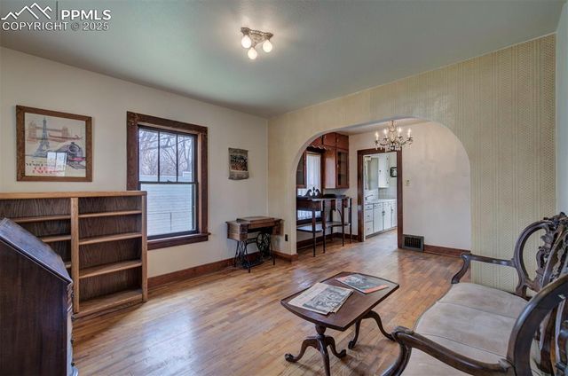 615 E Washington Street, Colorado Springs, CO 80907