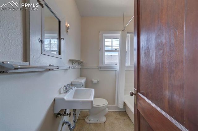 615 E Washington Street, Colorado Springs, CO 80907