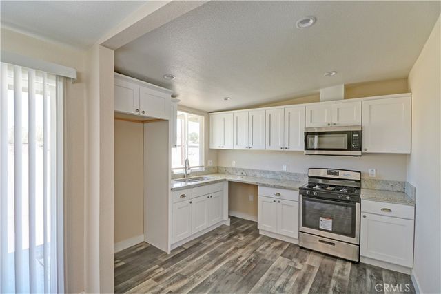 20578 Nisqually, Apple Valley, CA 92308