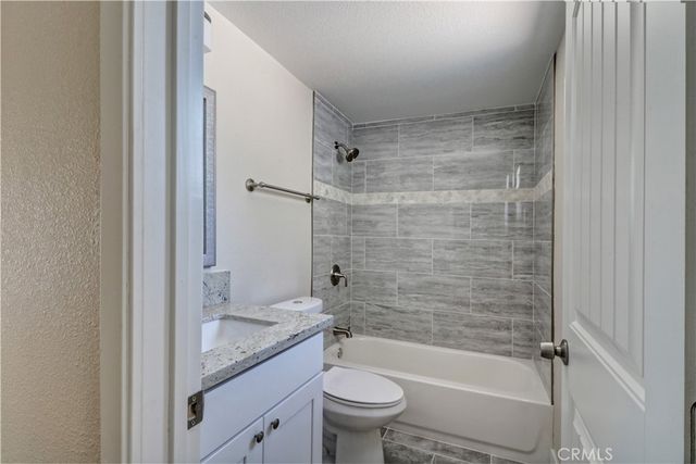 20578 Nisqually, Apple Valley, CA 92308