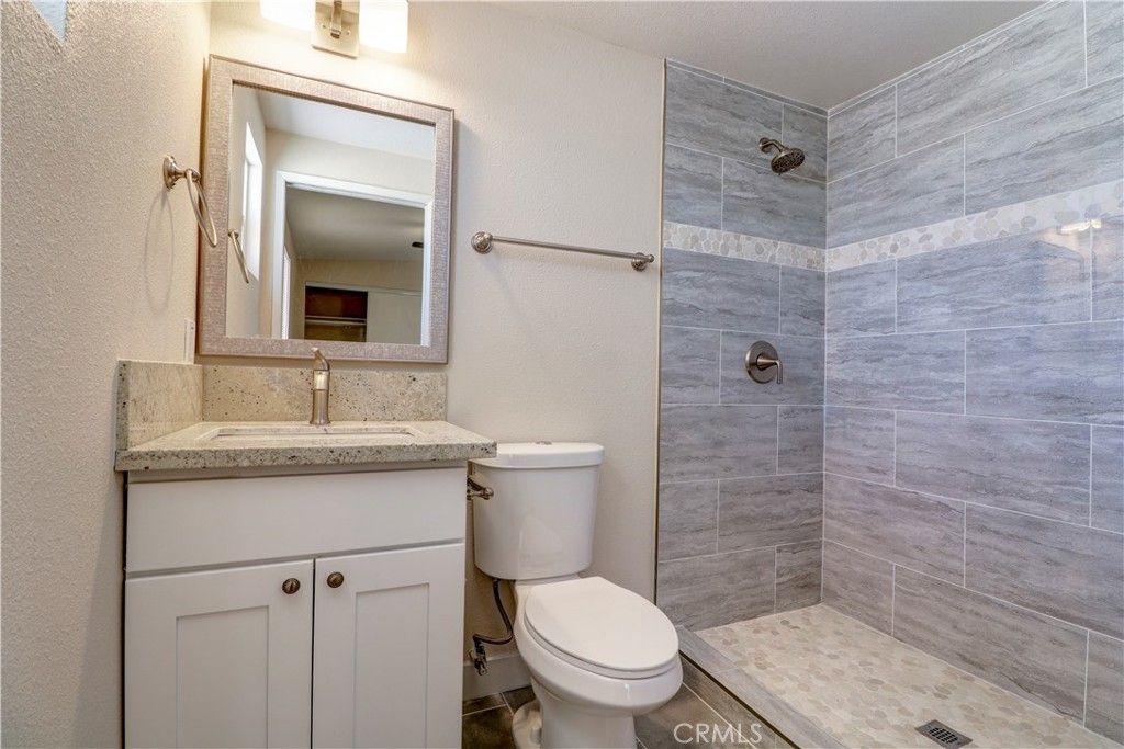 Image 15 of property listing at 20578 Nisqually, Apple Valley, CA 92308