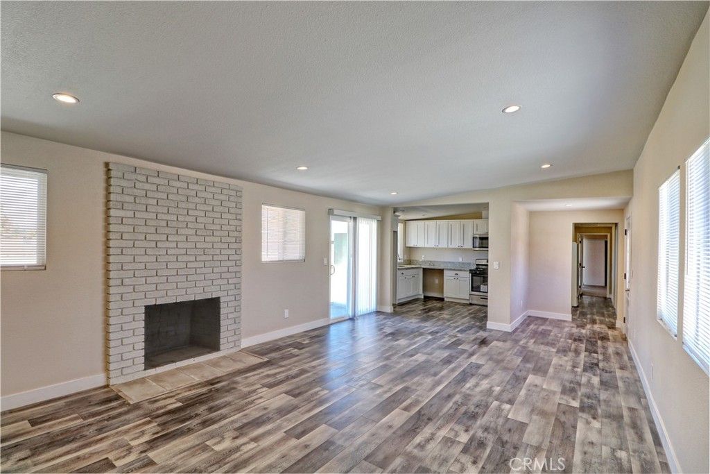 Image 5 of property listing at 20578 Nisqually, Apple Valley, CA 92308