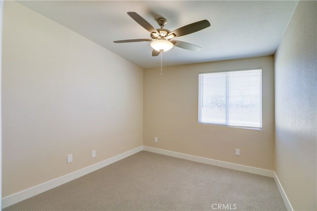 Image 9 of property listing at 20578 Nisqually, Apple Valley, CA 92308