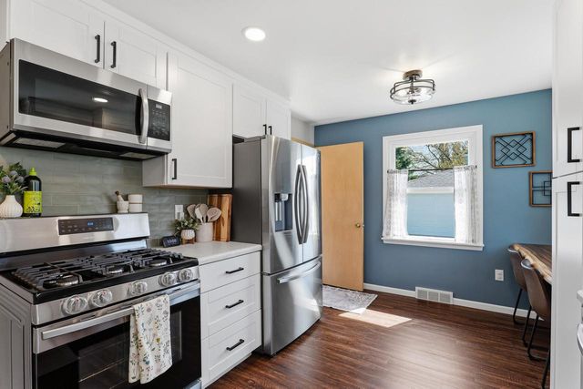 2725 S 11th STREET, Sheboygan, WI 53081