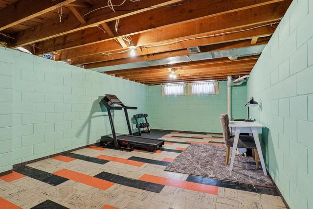 2725 S 11th STREET, Sheboygan, WI 53081