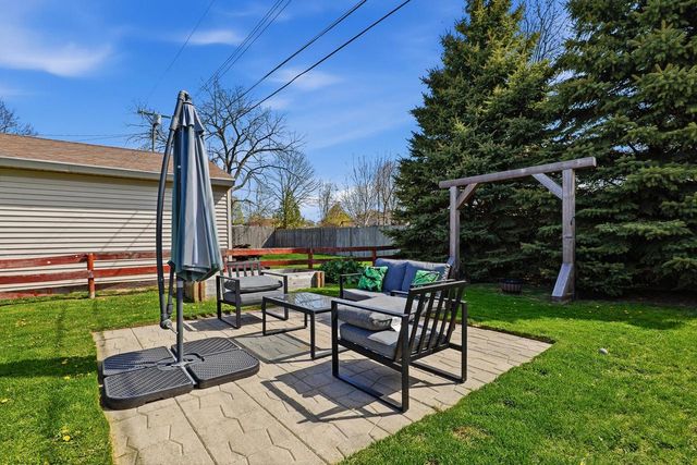 2725 S 11th STREET, Sheboygan, WI 53081