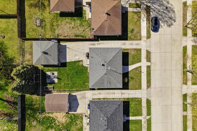 2725 S 11th STREET, Sheboygan, WI 53081