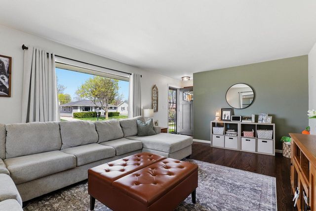 2725 S 11th STREET, Sheboygan, WI 53081