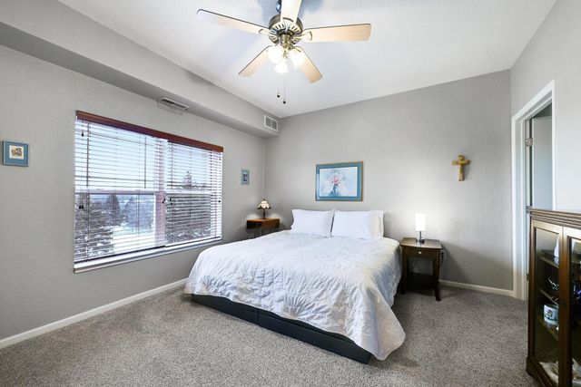 1331 Lake Drive W A213, Chanhassen, MN 55317