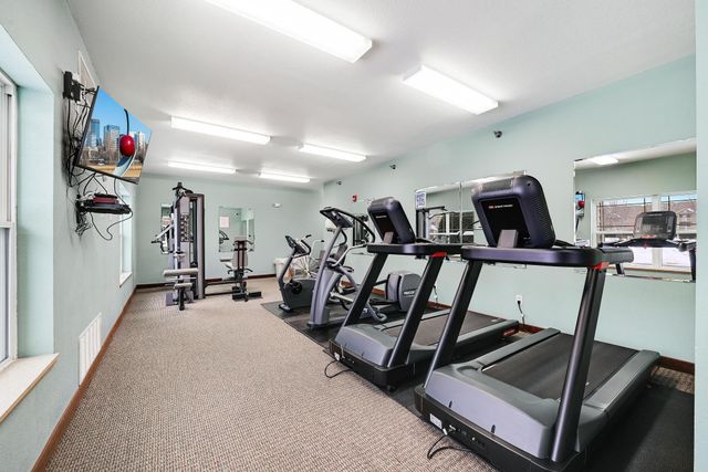 1331 Lake Drive W A213, Chanhassen, MN 55317