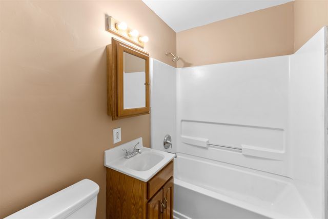 767 Osage Ave, Salina, KS 67401