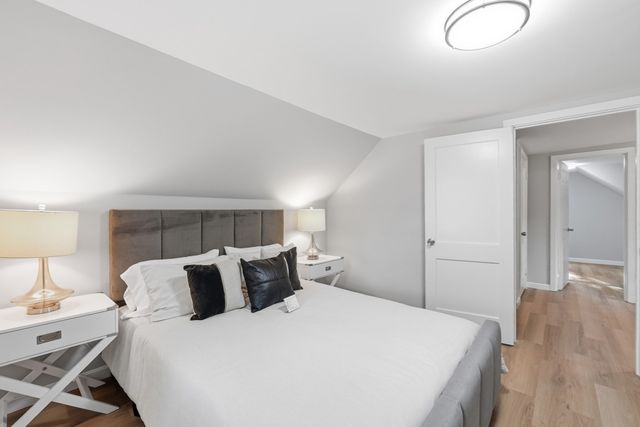 28 Mulberry Ln, Ashland, MA 01721