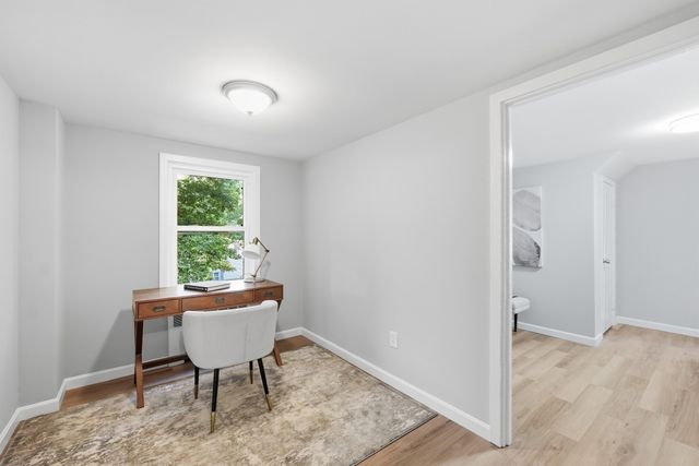 28 Mulberry Ln, Ashland, MA 01721