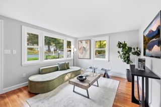 28 Mulberry Ln, Ashland, MA 01721