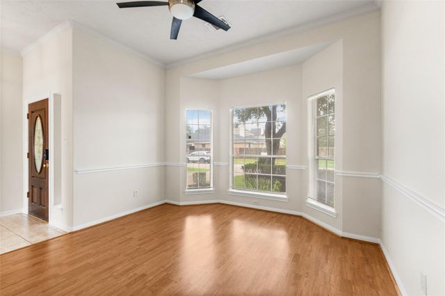 14911 Moss Bridge Lane, Sugar Land, TX 77498