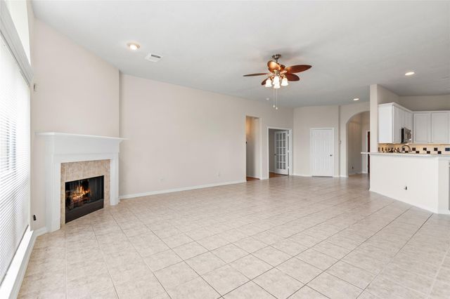 14911 Moss Bridge Lane, Sugar Land, TX 77498