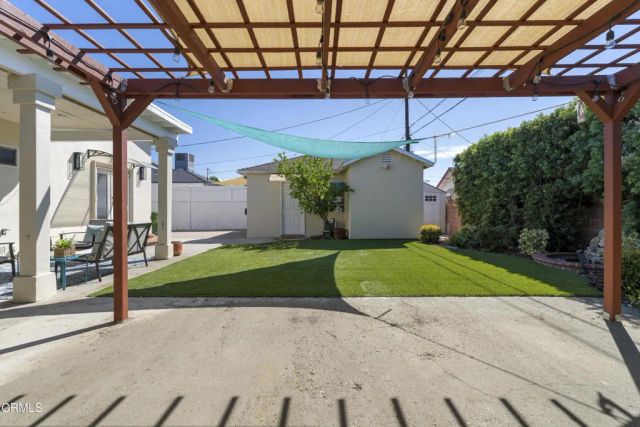 12550 Cantara Street, Los Angeles, CA 91605
