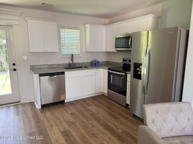310 Meadows Lane, Gulfport, MS 39507