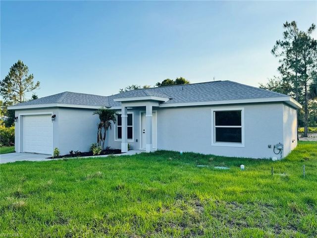 807 Monroe AVE, Lehigh Acres, FL 33972