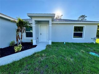 807 Monroe AVE, Lehigh Acres, FL 33972