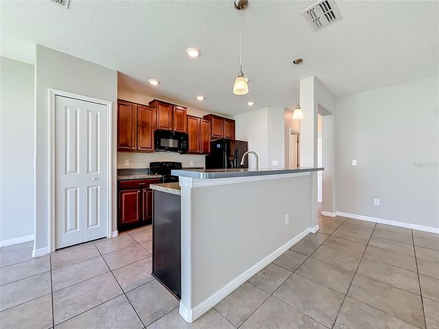 7405 EVENING PRIMROSE COURT, Tampa, FL 33619