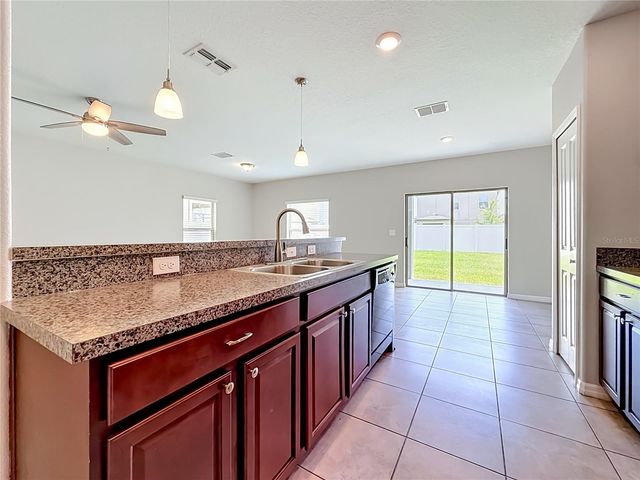 7405 EVENING PRIMROSE COURT, Tampa, FL 33619