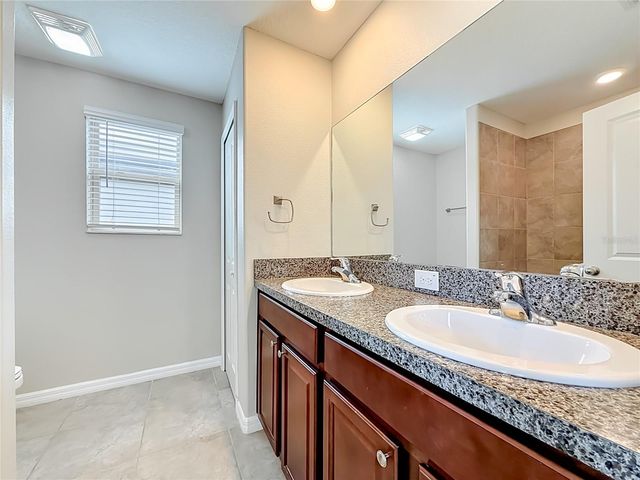7405 EVENING PRIMROSE COURT, Tampa, FL 33619