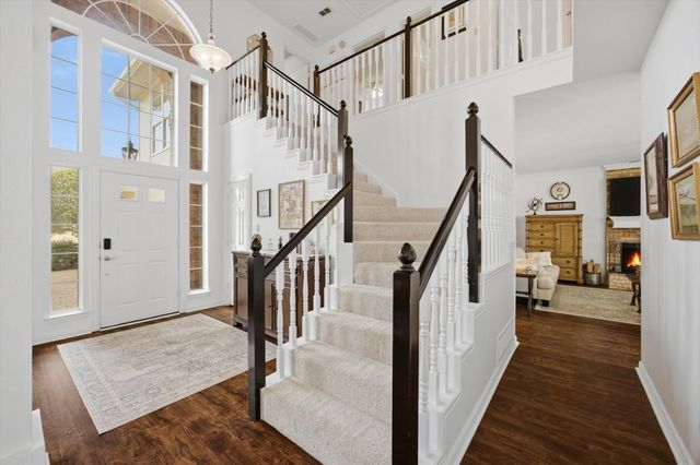 5204 Yacht Club Drive, Rockwall, TX 75032