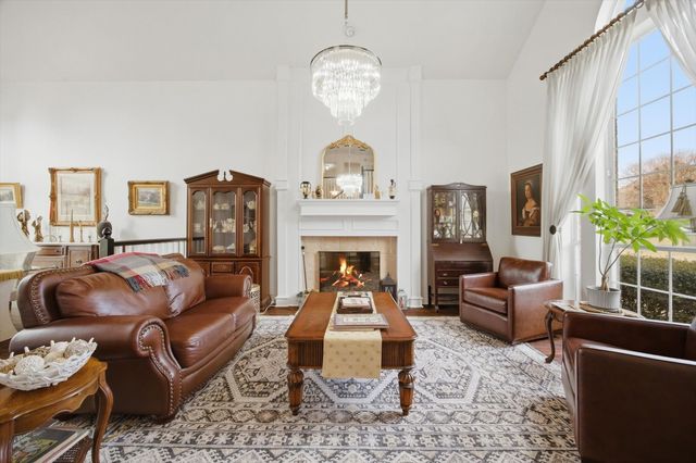 5204 Yacht Club Drive, Rockwall, TX 75032