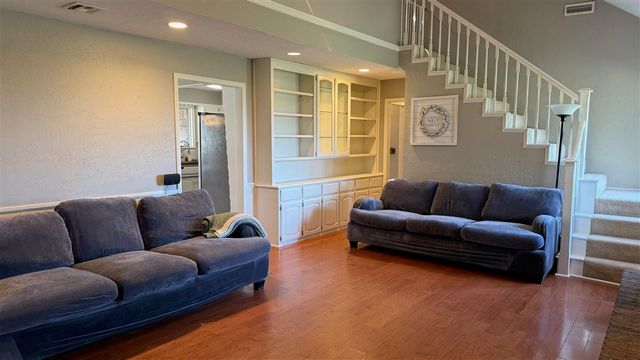 1708 Wilshire Dr, Duncan, OK 73533