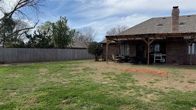 1708 Wilshire Dr, Duncan, OK 73533