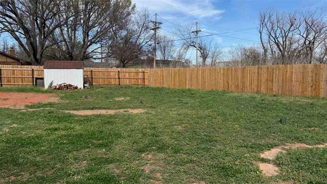 1708 Wilshire Dr, Duncan, OK 73533