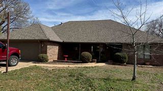 1708 Wilshire Dr, Duncan, OK 73533