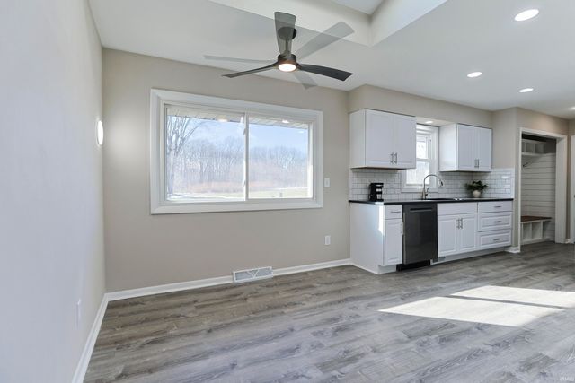 61123 Old Spanish Trail, South Bend, IN 46614