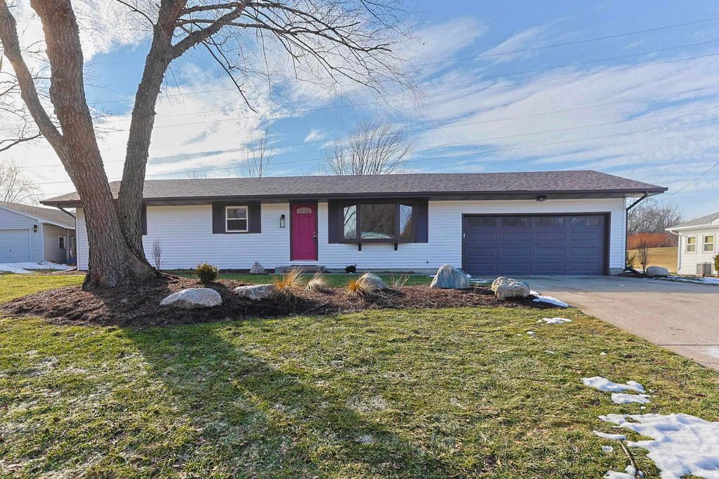 61123 Old Spanish Trail, South Bend, IN 46614