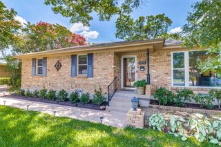 8578 Sweetwood Drive, Dallas, TX 75228