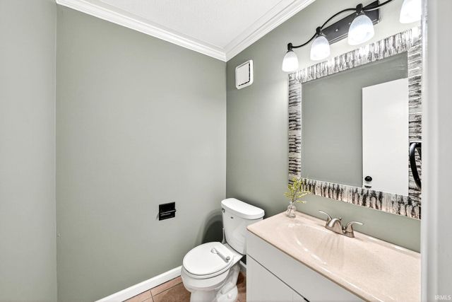 50976 Pine Ridge Drive, Granger, IN 46530
