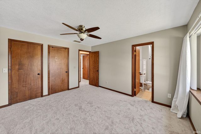 50976 Pine Ridge Drive, Granger, IN 46530
