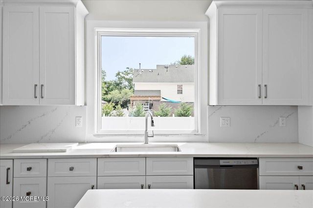 557 Lillie Road, Toms River, NJ 08753