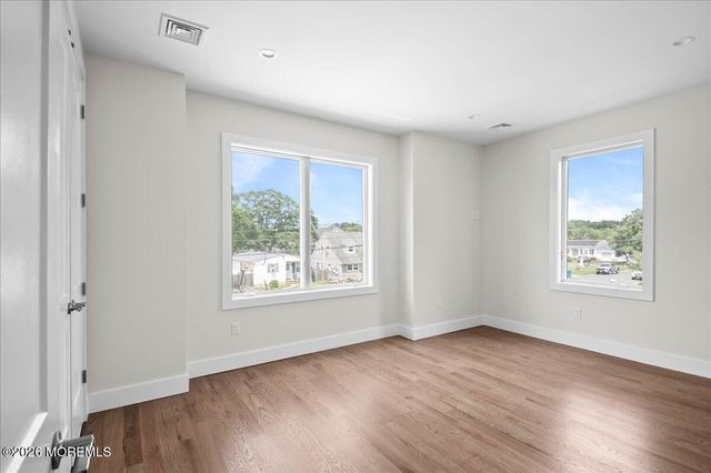 557 Lillie Road, Toms River, NJ 08753