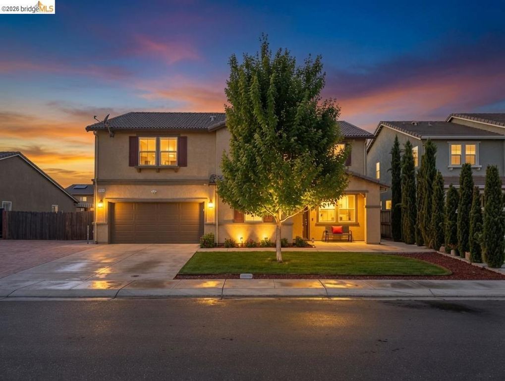 Image 1 of property listing at 2371 Cornwall Ave, Manteca, CA 95337