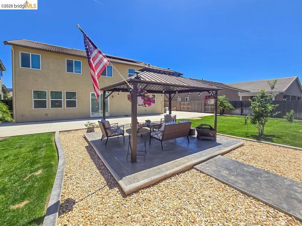Image 44 of property listing at 2371 Cornwall Ave, Manteca, CA 95337