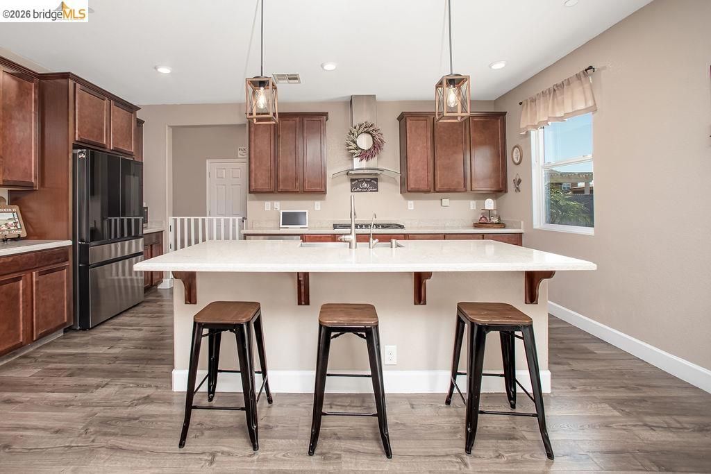 Image 9 of property listing at 2371 Cornwall Ave, Manteca, CA 95337