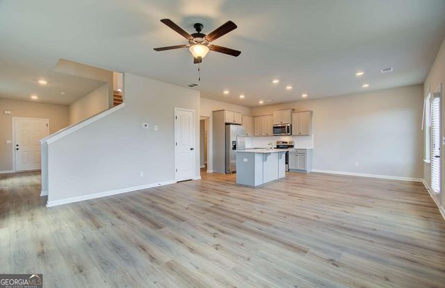 11951 Brightside Parkway, Hampton, GA 30228